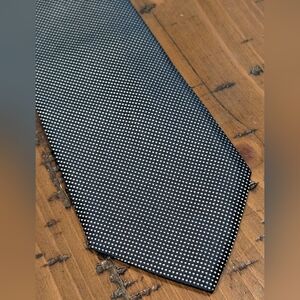 Hugo Boss 100% Silk Dotted Tie